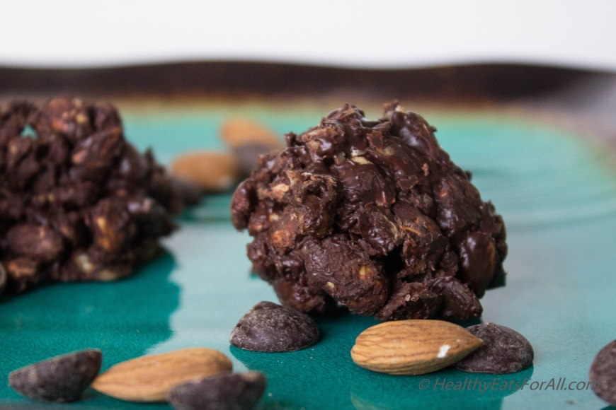 Chocolate Nut Clusters-4